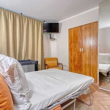 Eden Suite Paris La Defense กูร์เบอวัวร์ ภายนอก รูปภาพ
