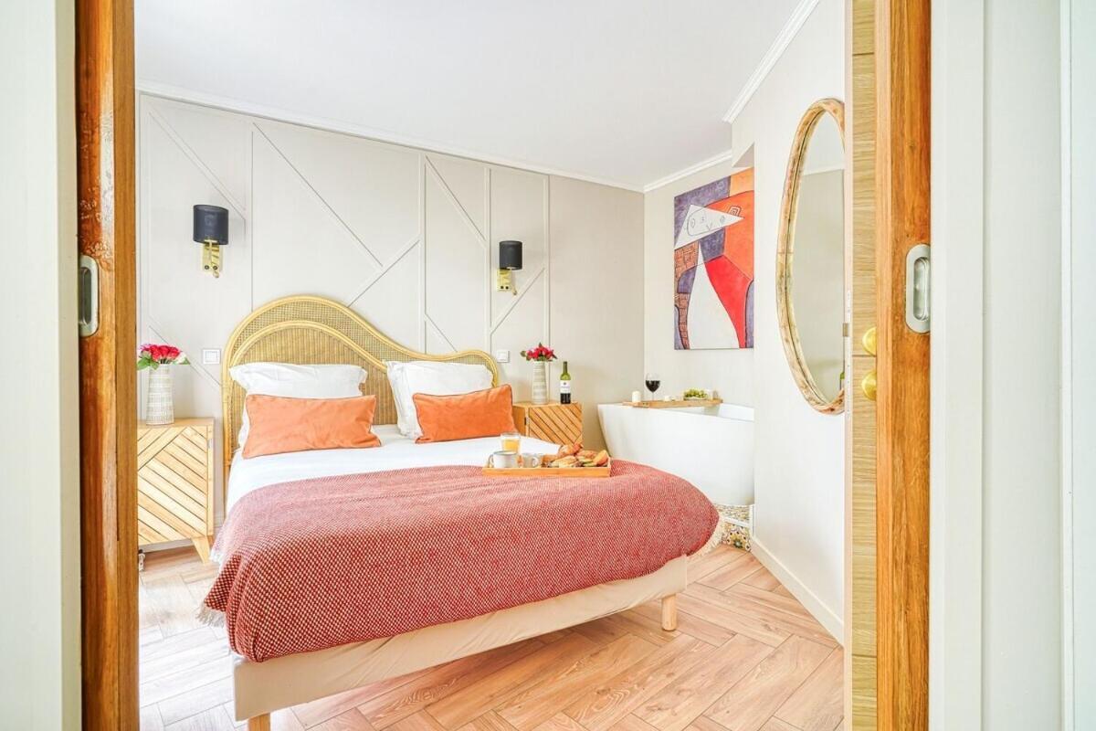 Eden Suite Paris La Defense กูร์เบอวัวร์ ภายนอก รูปภาพ