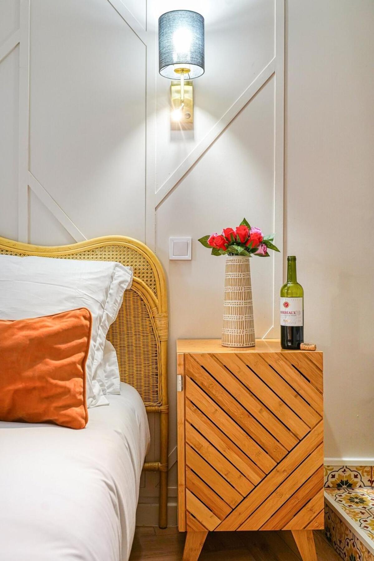Eden Suite Paris La Defense กูร์เบอวัวร์ ภายนอก รูปภาพ